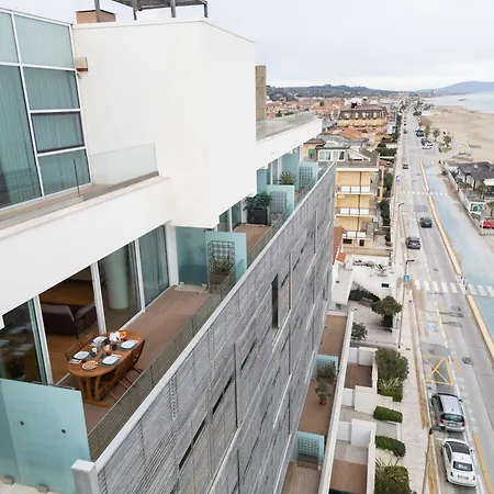 Daire La Terrazza Sul Mare - Fronte Mare - Parking - Wifi Civitanova Marche