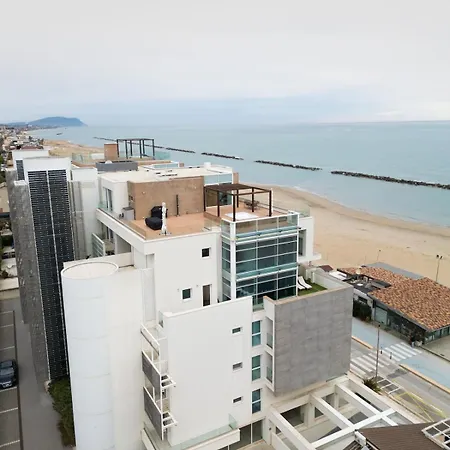 La Terrazza Sul Mare - Fronte Mare - Parking - Wifi Civitanova Marche